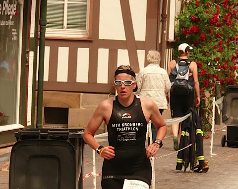 Nicole Ensminger Hessenmeisterin über die Sprintdistanz im Triathlon 2016